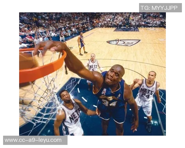 奥尼尔盛赞勇士团队配合认为五人组默契超越其他球队